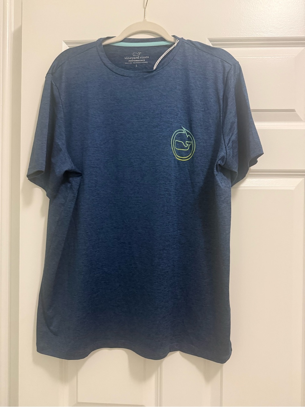 Vineyard Vines Men’s Navy Short-Sleeve Tee with Lime Whale Logo